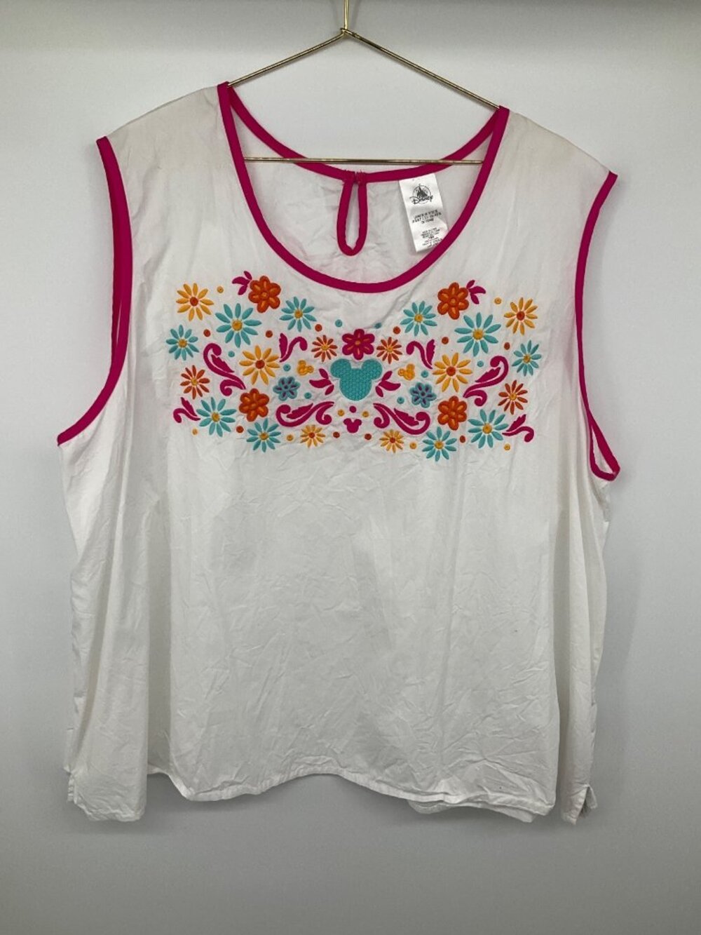 Disney Epcot size 3X Embroidered Sleeveless Mickey Mexico Pavilion top - Picture 2 of 9